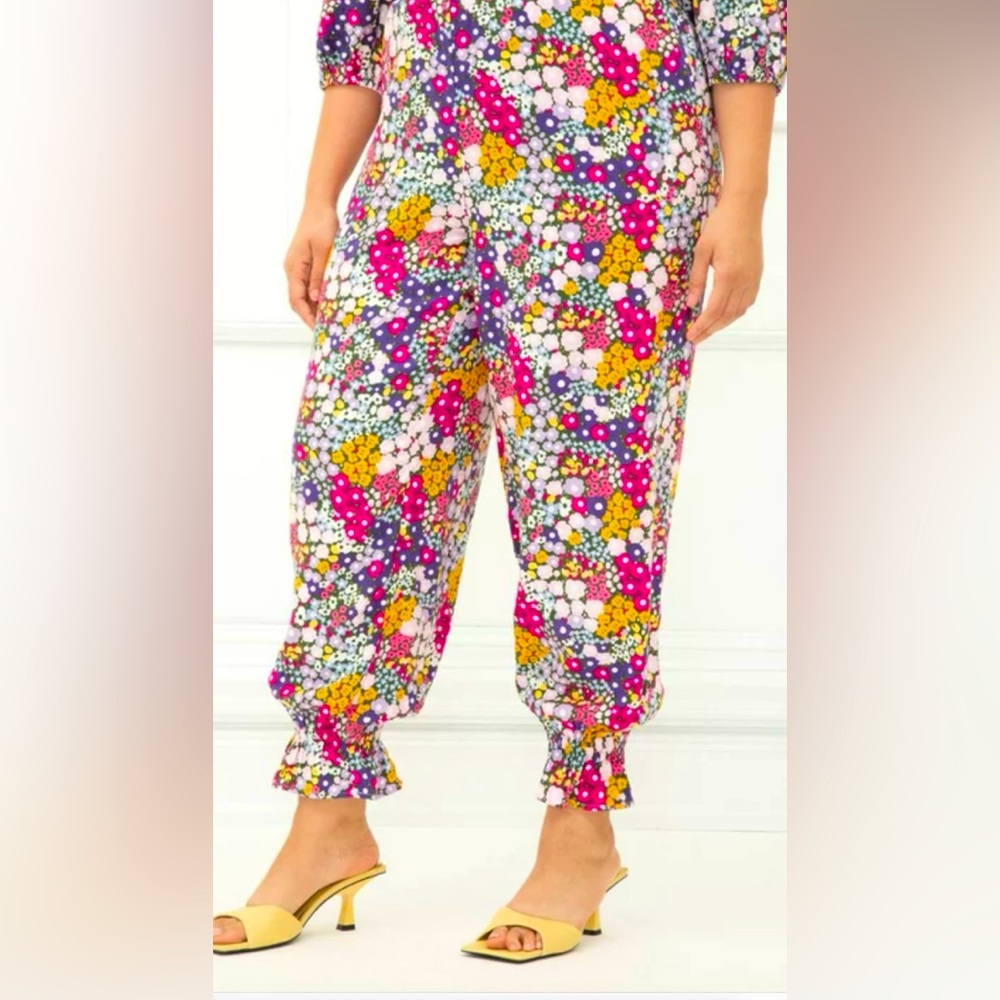 ELOQUII ruffle legged pants.